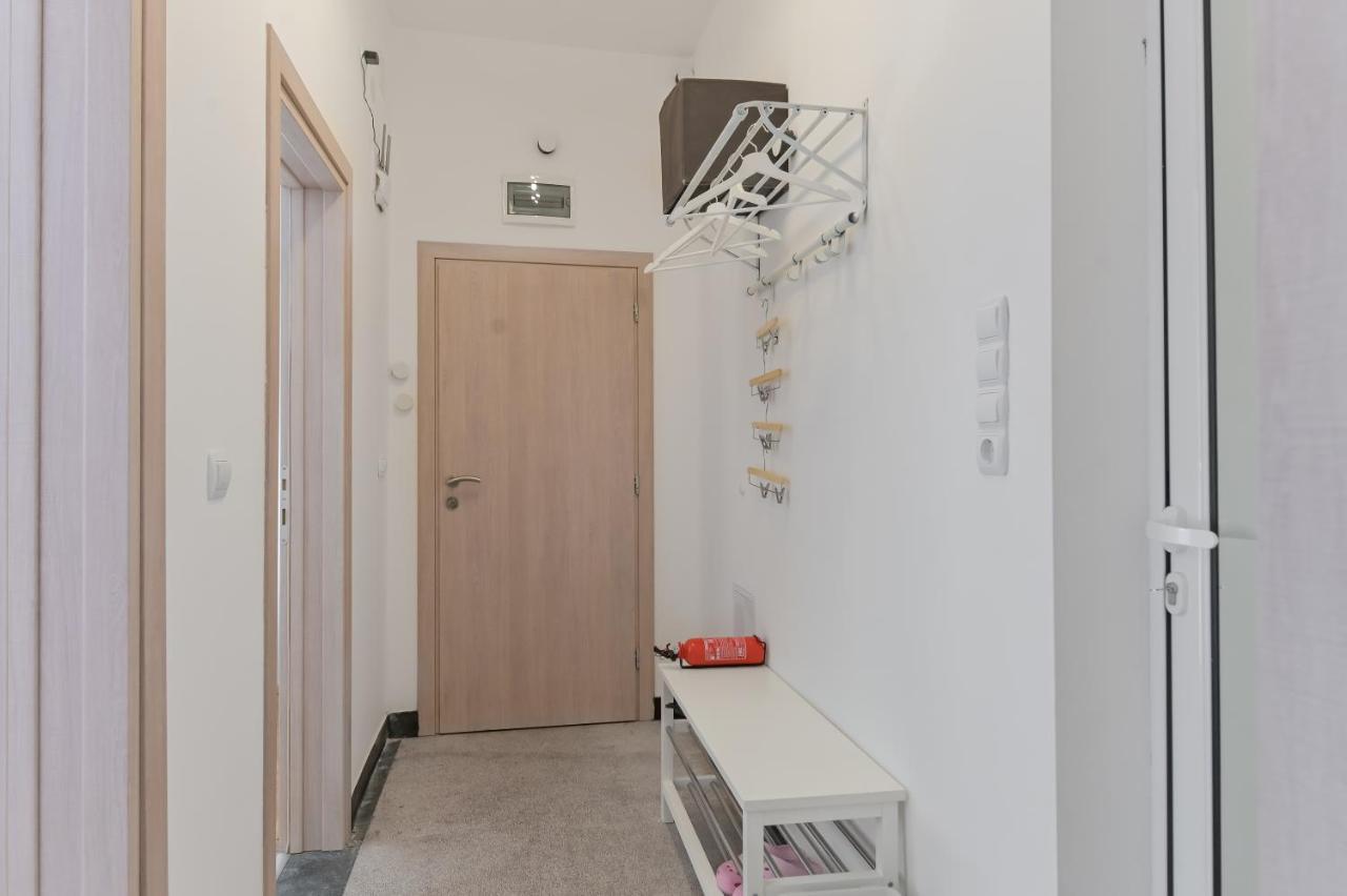 Bright Apartment In The Heart Of The City By Flat Mаnager 索菲亞 外观 照片