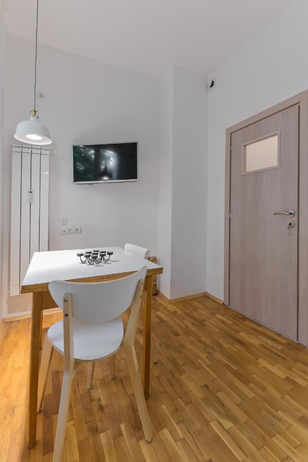 Bright Apartment In The Heart Of The City By Flat Mаnager 索菲亞 外观 照片